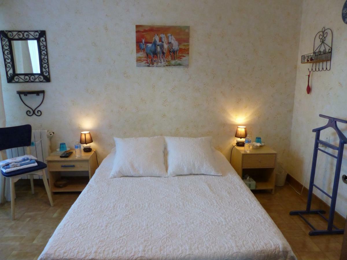 L'Oustaou De Fanny E Marius Hotel Comps  Bagian luar foto